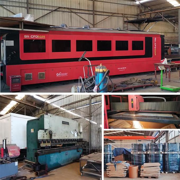 camini interni in acciaio con vernice nera su misura appesi decorativi 24